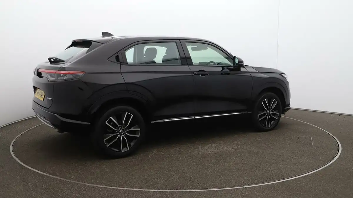 2022-honda-hr-v-15-i-mmd-advance-big-49