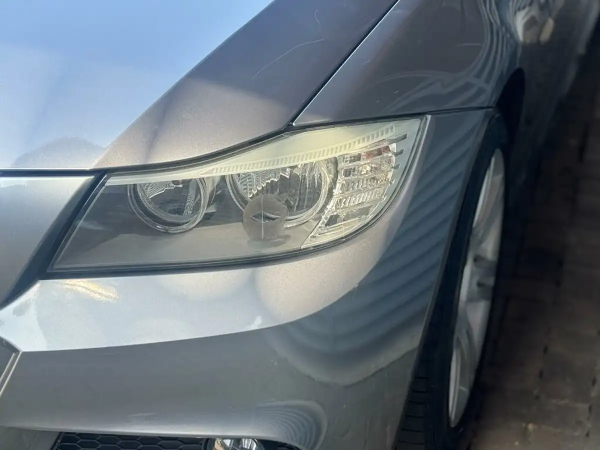 2010-bmw-3-series-20-318i-m-sport-saloon-4d-big-53