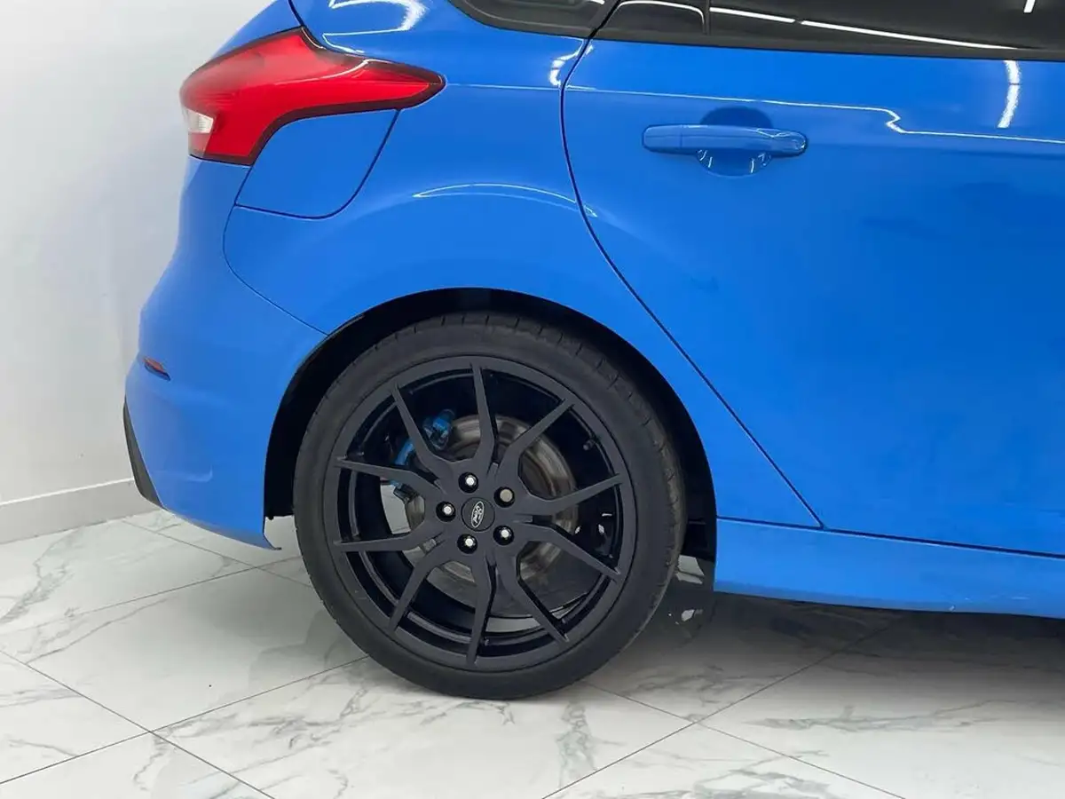 2017-ford-focus-23-rs-4x4-2261cc-big-27