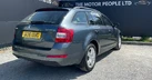 2016-skoda-octavia-20tdi-se-estate-small-6