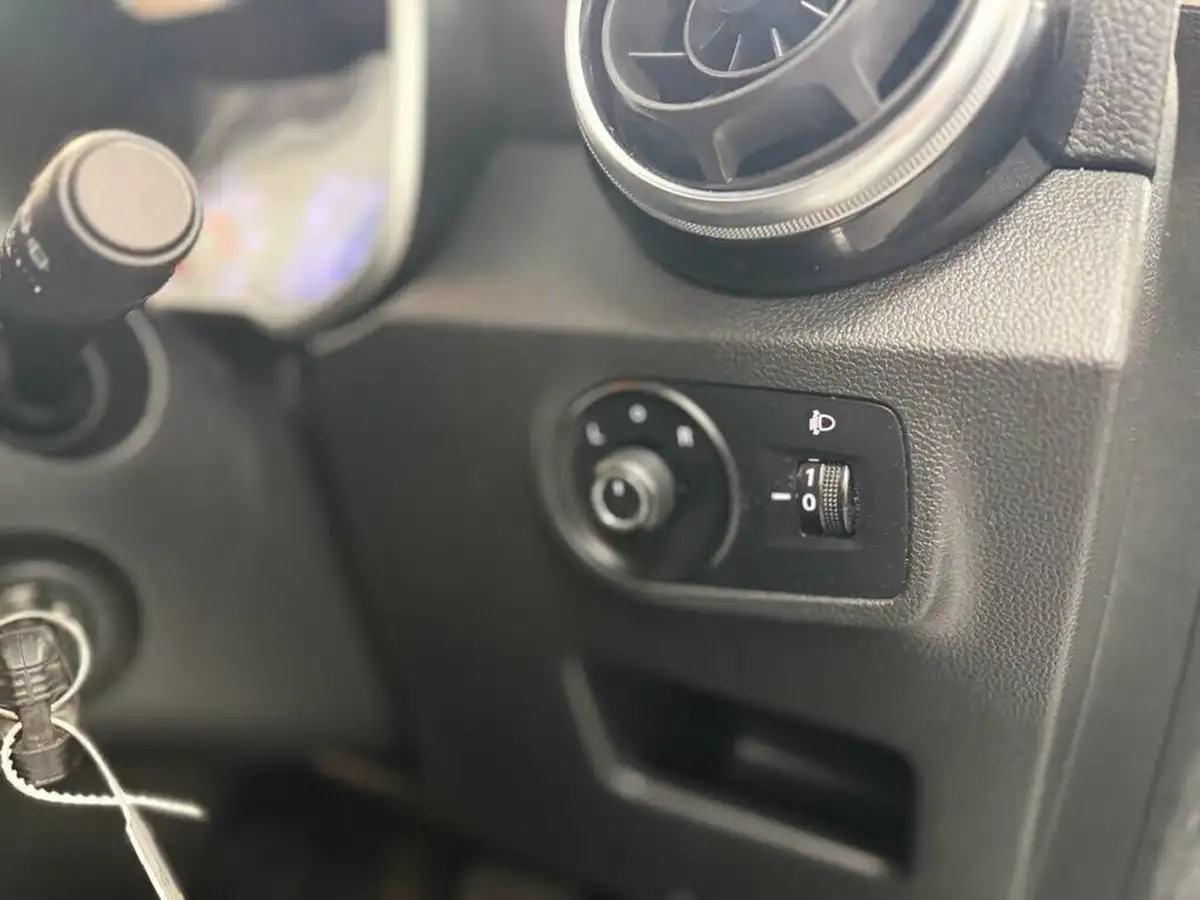 2019-mg-zs-suv-10t-gdi-exclusive-111ps-big-32