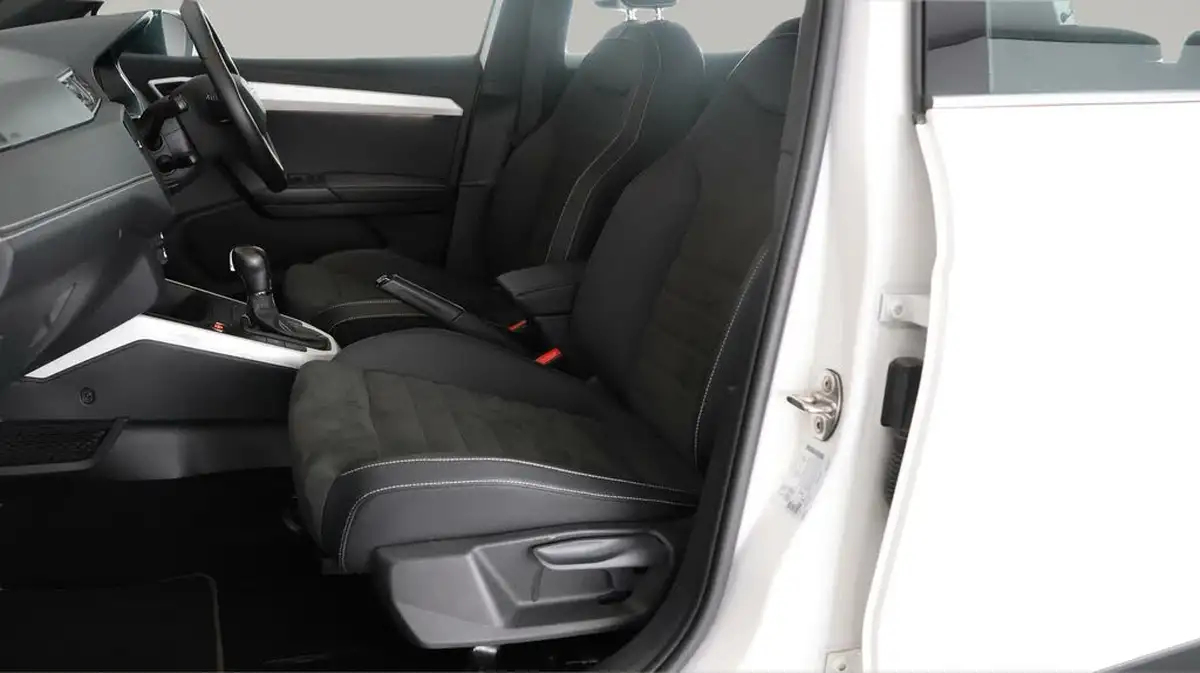 2021-seat-arona-10-tsi-xcellence-lux-110ps-dsg-big-14
