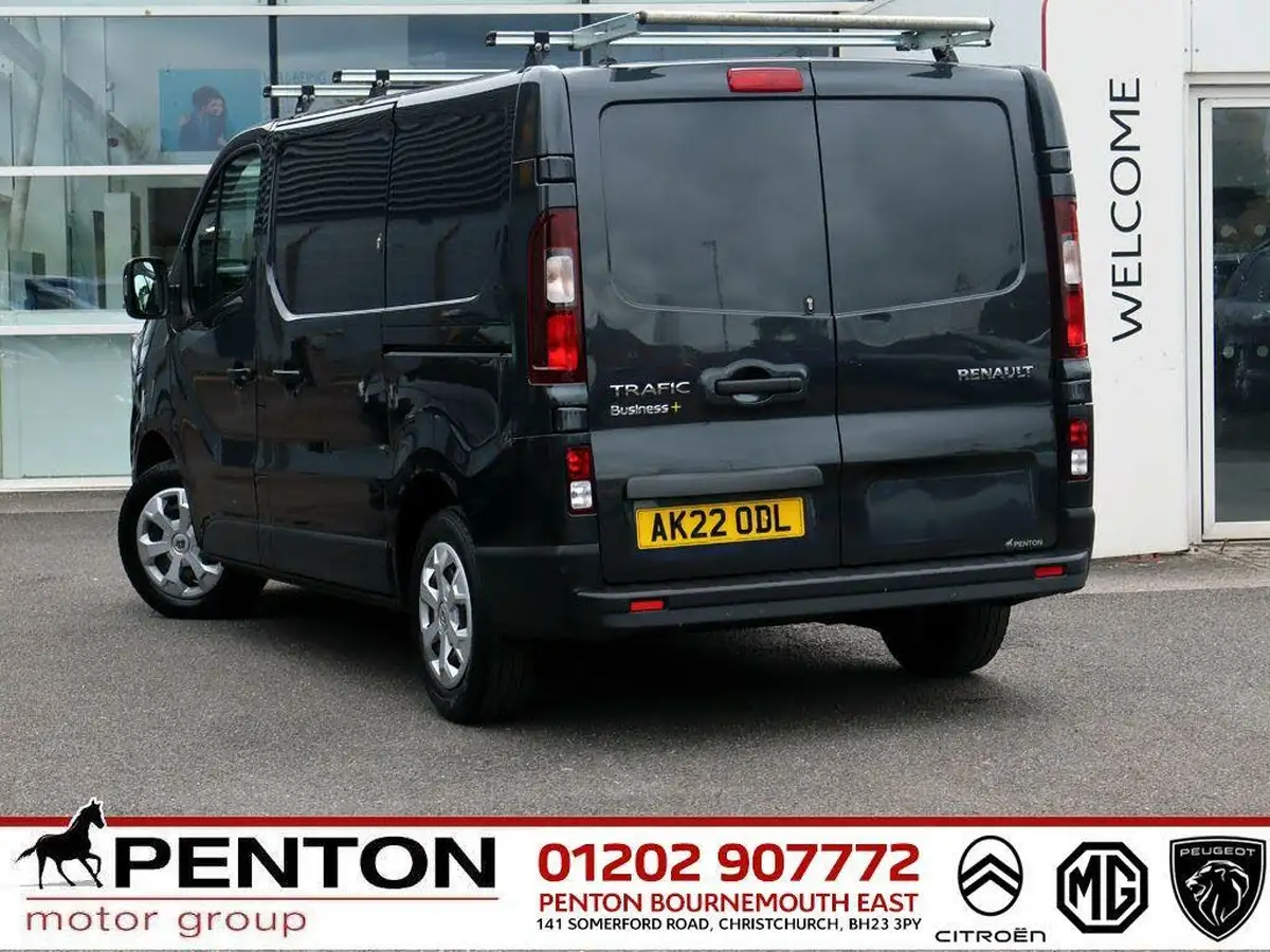 2022-renault-trafic-20dci-sl28-130-business-big-5