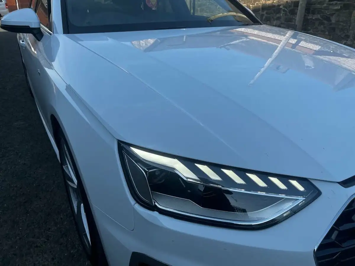 2024-audi-a4-20-35-tfsi-s-line-big-2