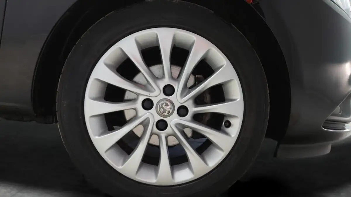 2019-vauxhall-corsa-14i-se-nav-90ps-ecotec-5d-big-30