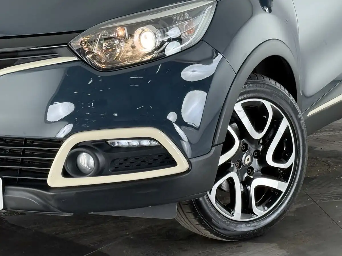 2014-renault-captur-12-dynamique-big-37