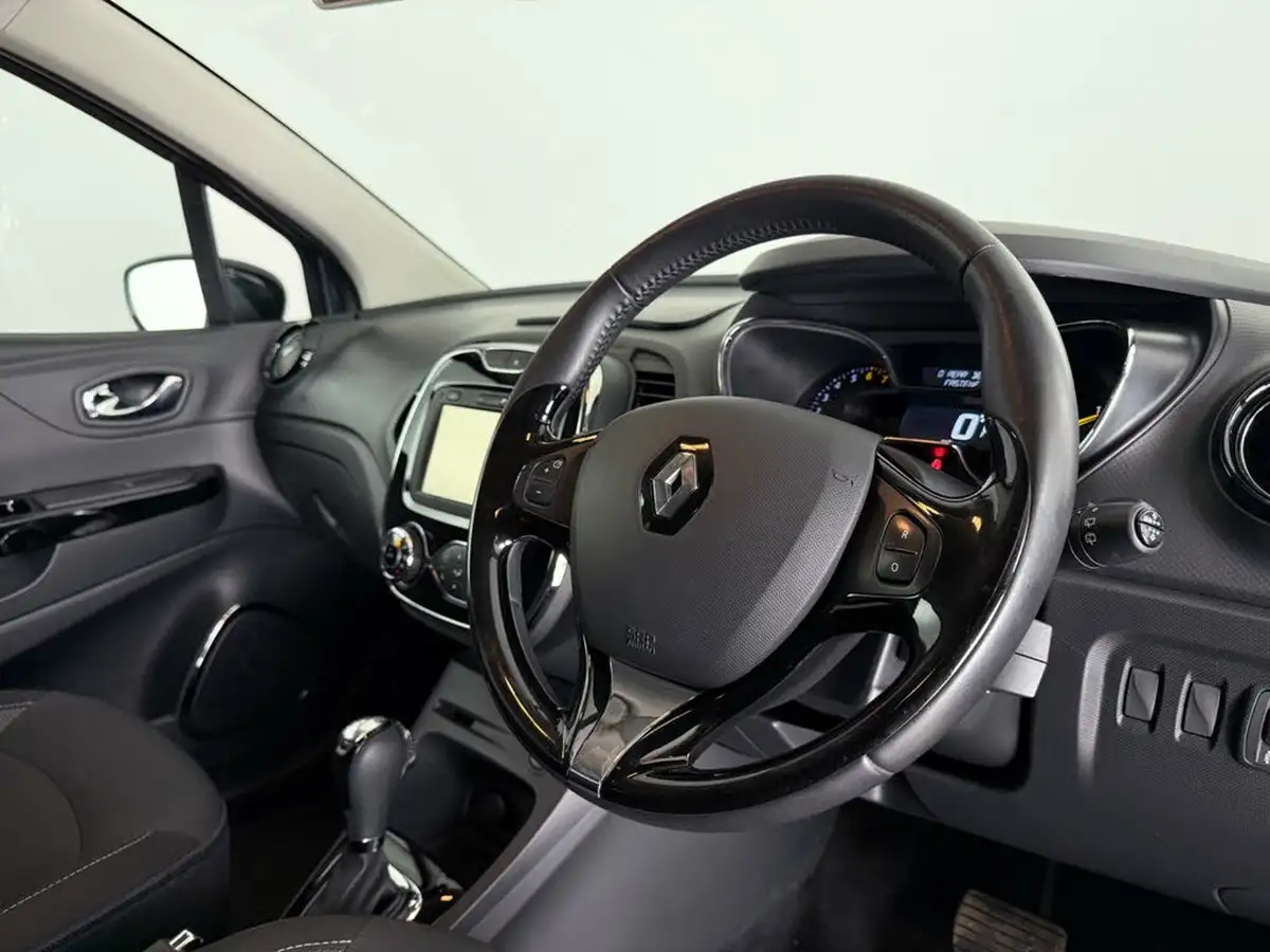 2014-renault-captur-12-dynamique-big-13