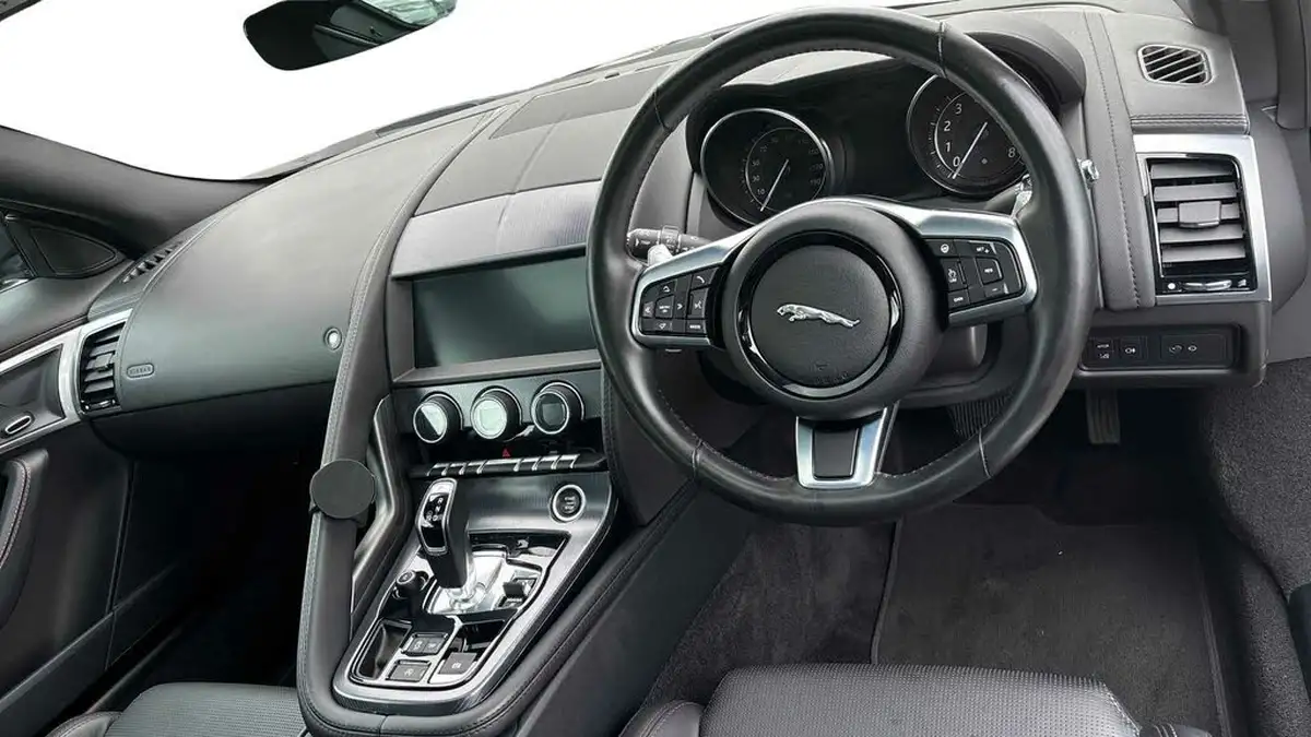 2020-jaguar-f-type-30-v6-sc-r-dynamic-380ps-coupe-auto-big-8