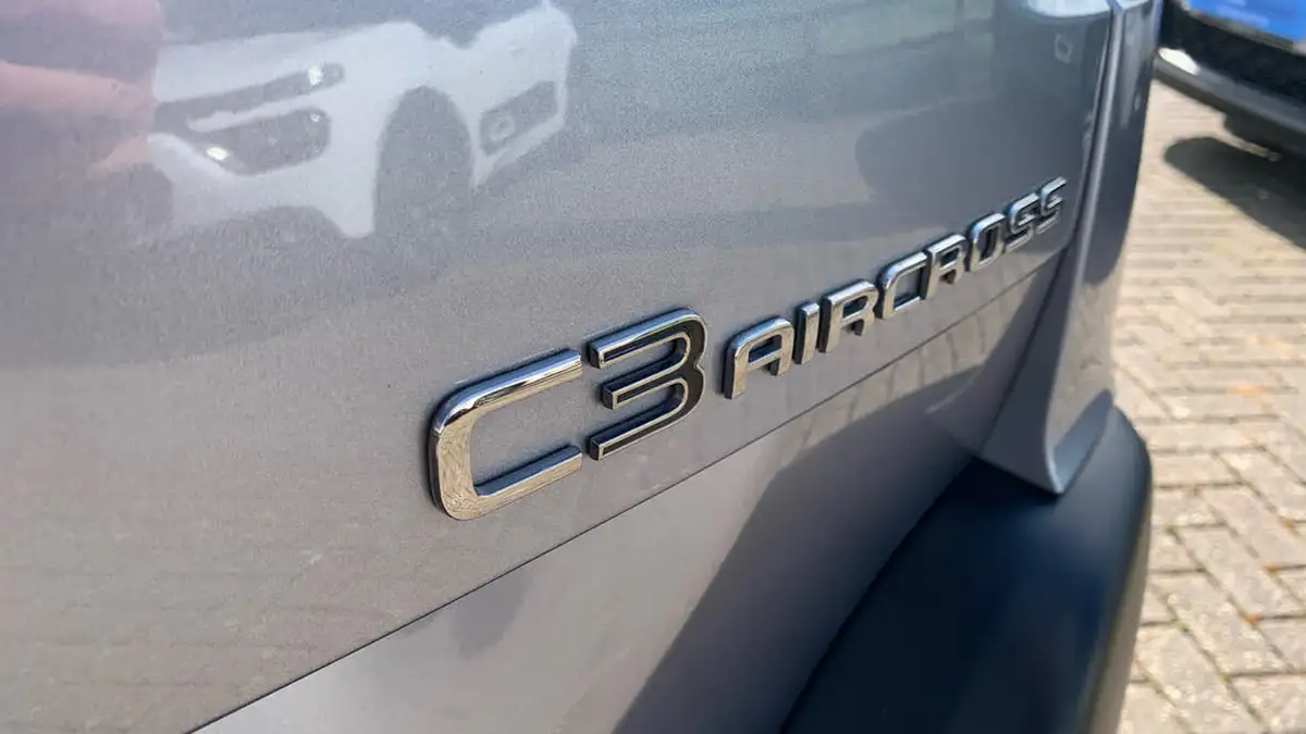 2022-citroen-c3-aircross-12-puretech-shine-plus-130ps-eat6-big-37