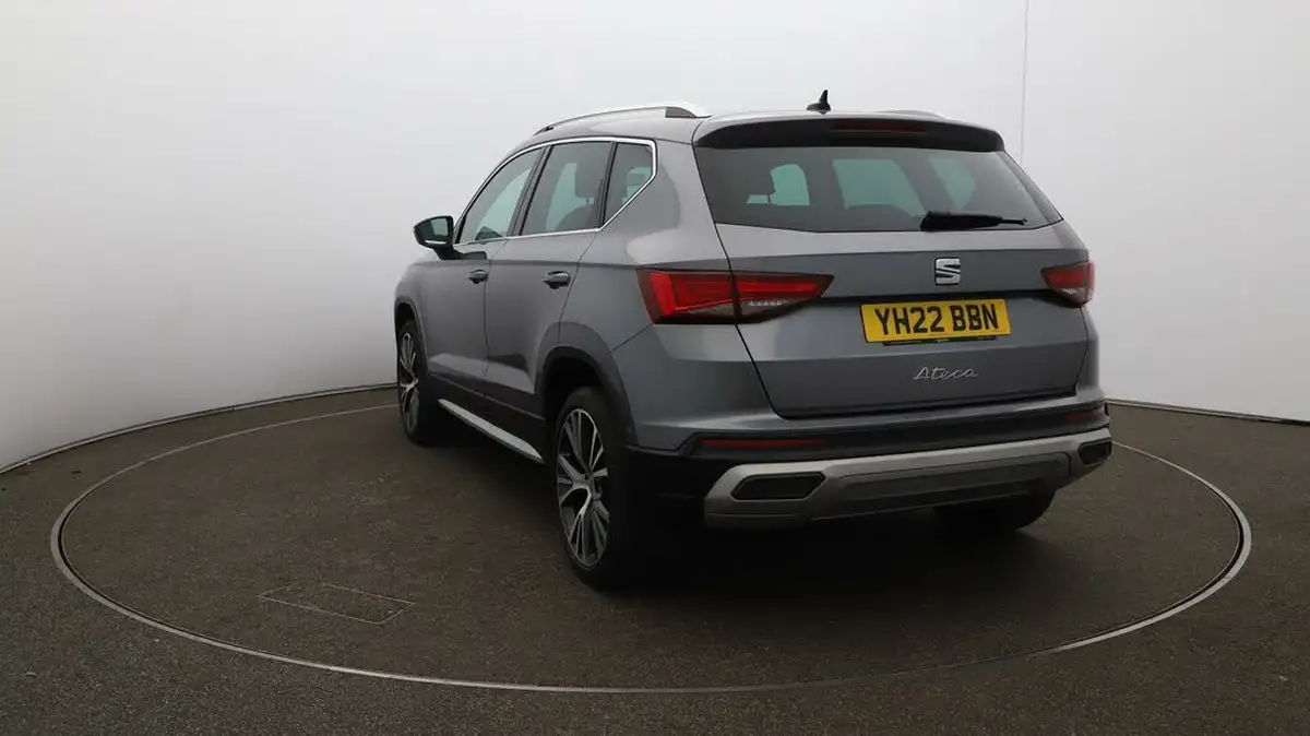 2022-seat-ateca-15-ecotsi-xperience-lux-dsg-big-61
