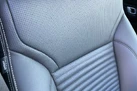2024-land-rover-discovery-30-d350-dynamic-hse-small-33