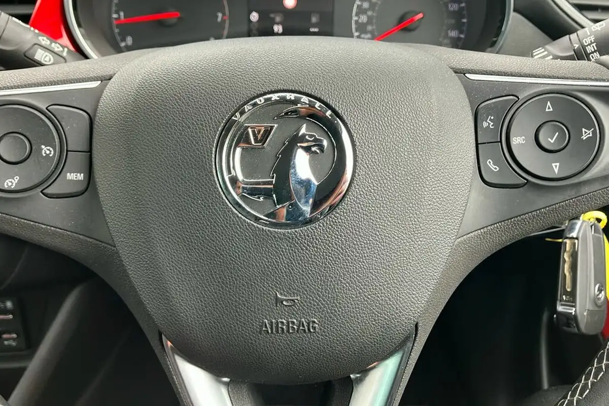 2023-vauxhall-crossland-12-gs-130ps-auto-big-19