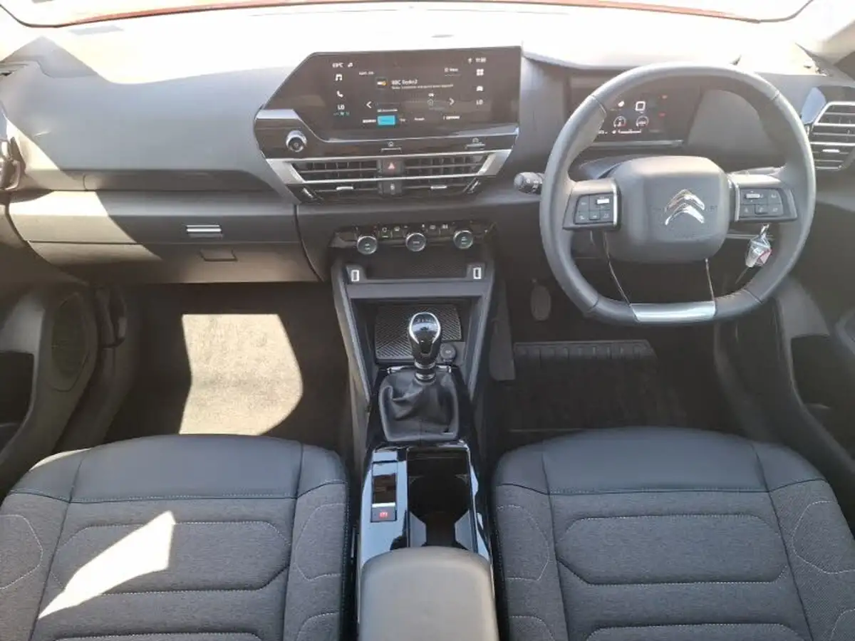 2023-citroen-c4-12-puretech-sense-big-2