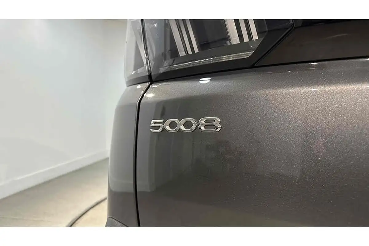 2022-peugeot-5008-suv-12-puretech-gt-premium-big-20
