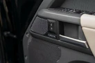 2023-land-rover-110-defender-30-d250-x-dynamic-hse-small-35