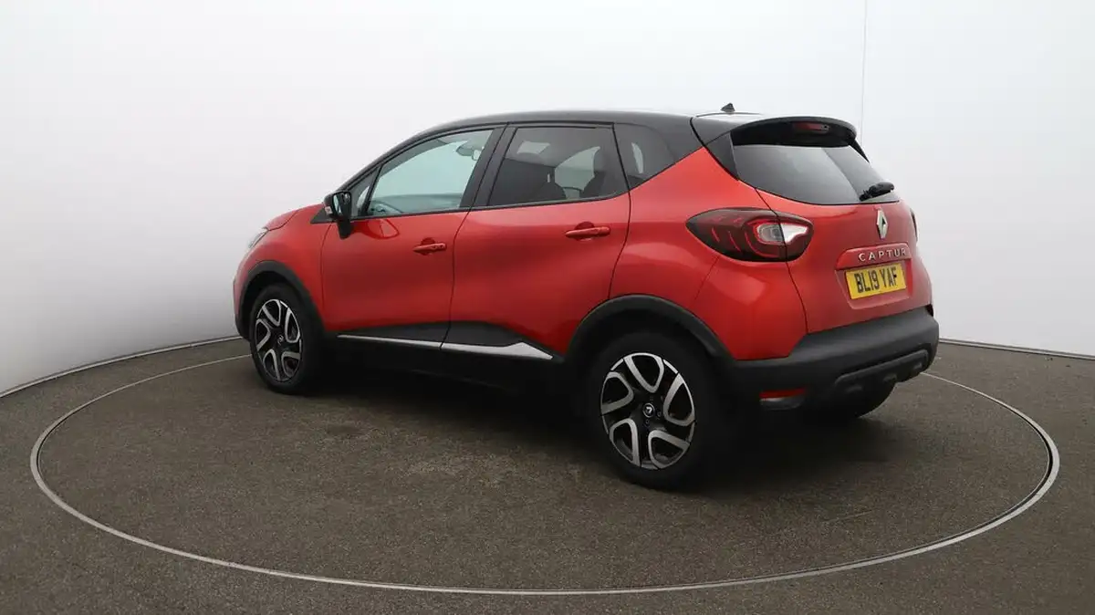 2019-renault-captur-09-tce-iconic-big-62