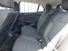 2019-renault-megane-15dci-play-hatchback-small-5