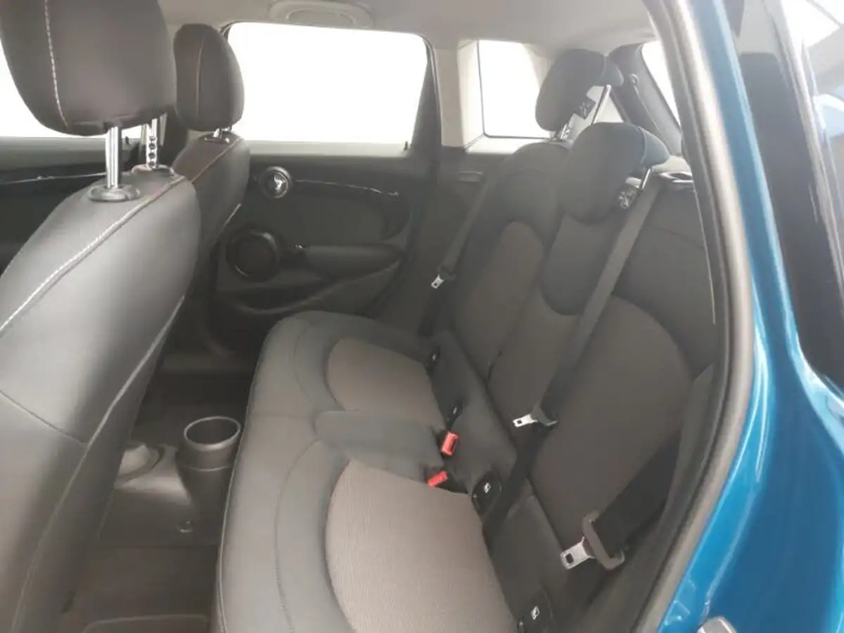 2021-mini-cooper-15-cooper-classic-hatchback-5d-big-11