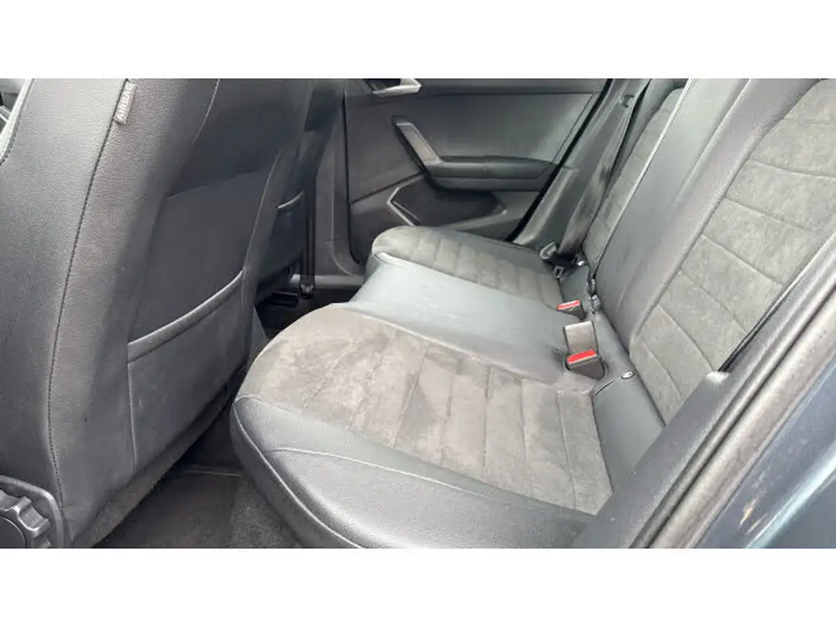 2022-seat-arona-10-tsi-xperience-big-15