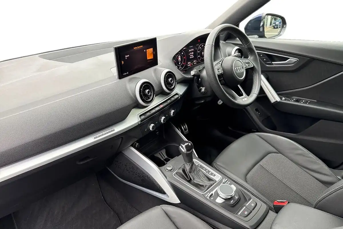 2022-audi-q2-20-35-tdi-s-line-big-14