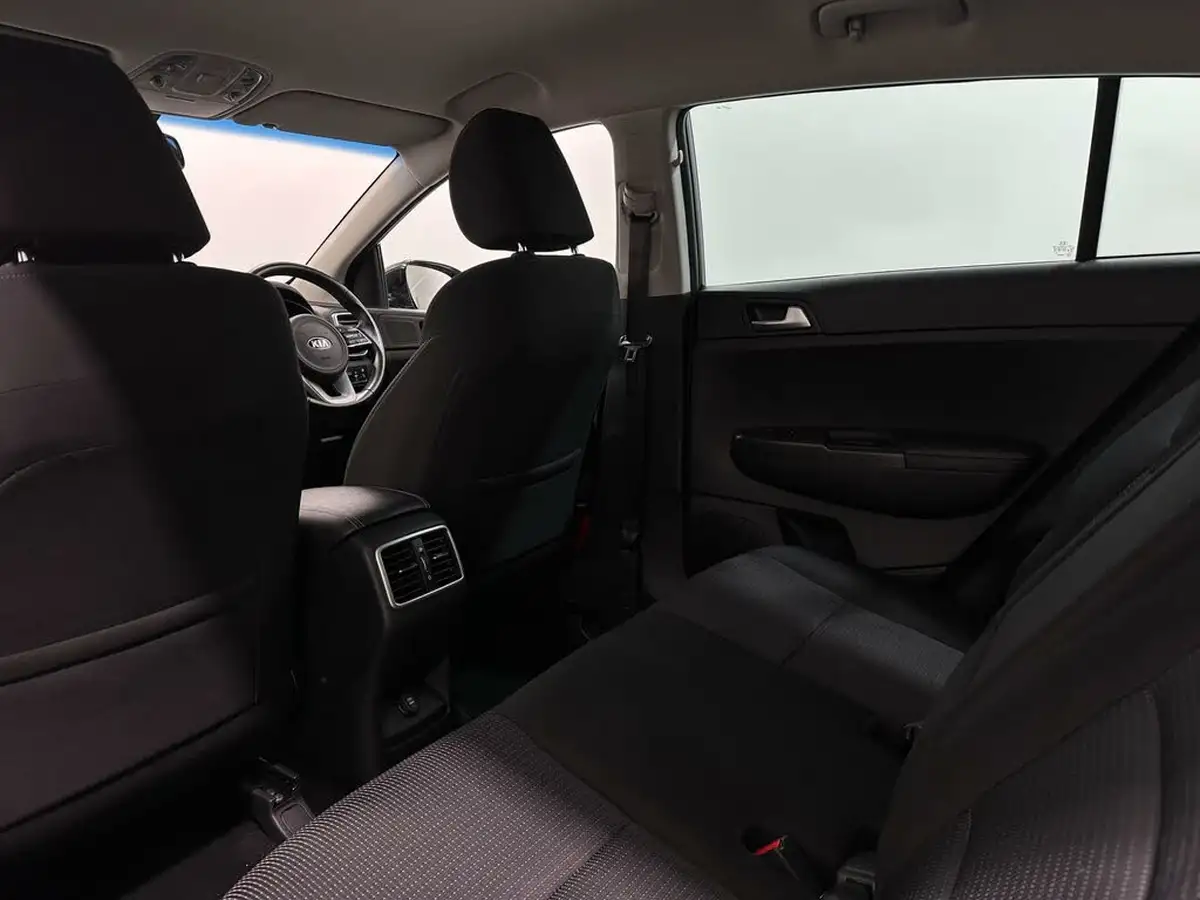 2018-kia-sportage-16-gdi-2-big-35