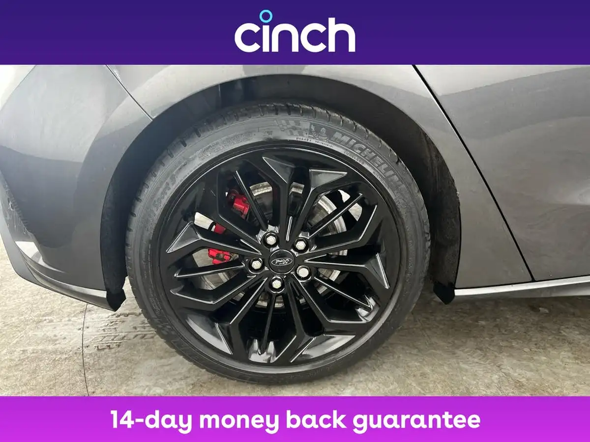 2019-ford-focus-10t-st-line-x-hatchback-big-25