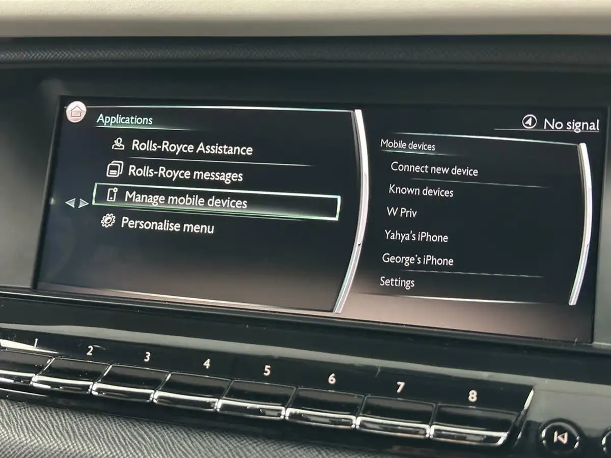 2023-rolls-royce-cullinan-675-black-badge-big-23