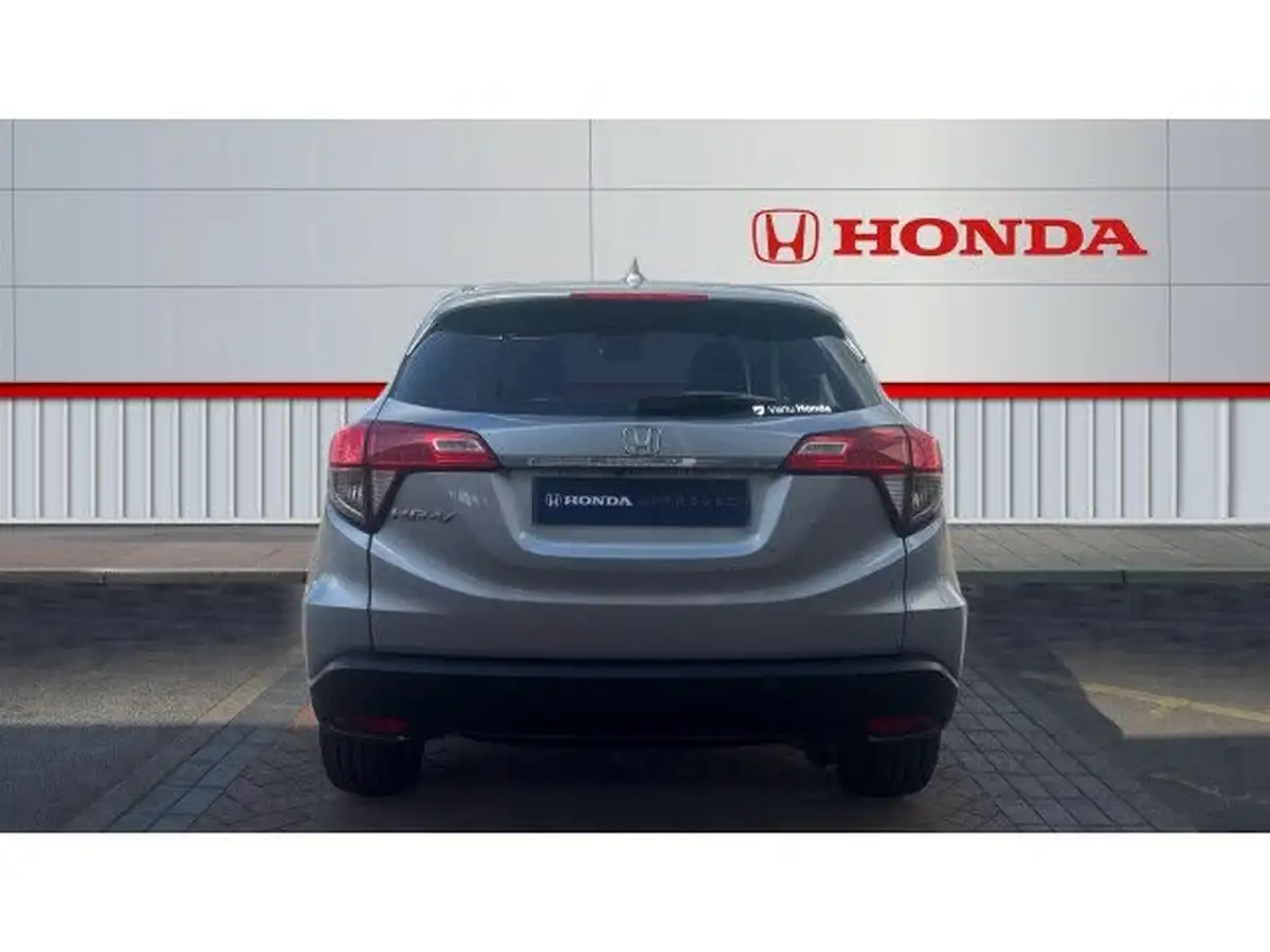 2018-honda-hr-v-15-i-vtec-se-big-6