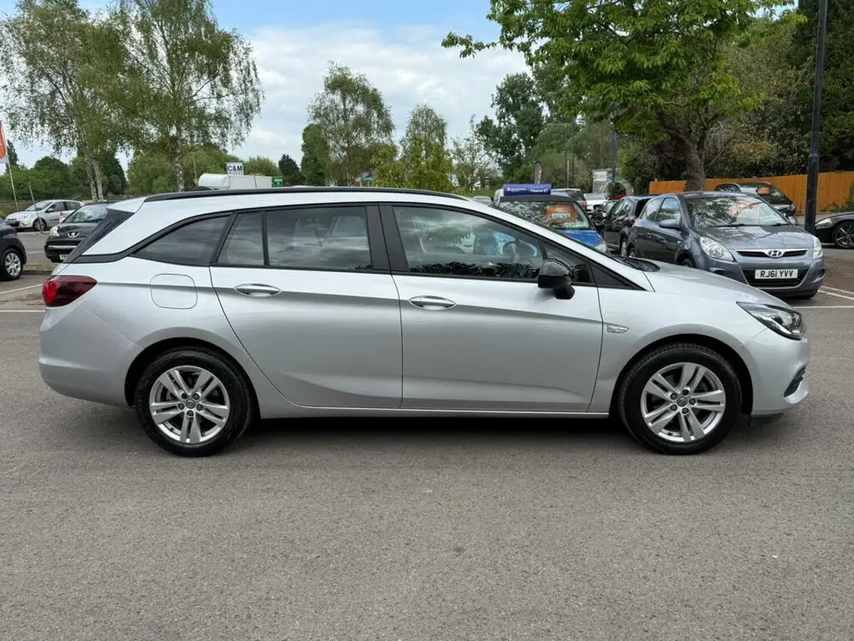 2021-vauxhall-astra-12-turbo-business-edition-nav-130ps-estate-big-7