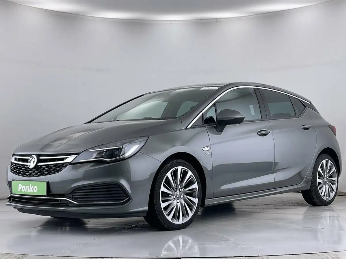 2017-vauxhall-astra-16cdti-biturbo-elite-nav-hatchback-big-3