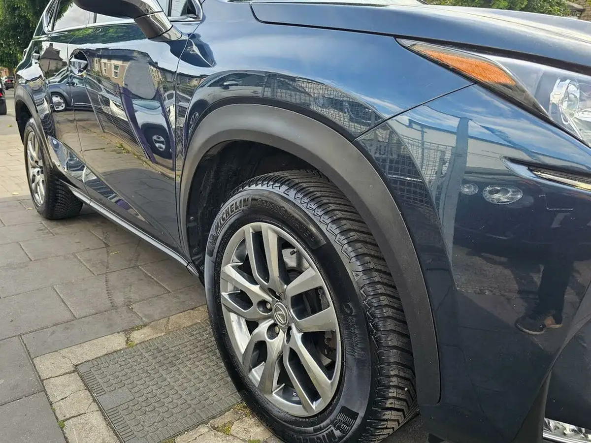 2014-lexus-nx-300h-25-luxury-194bhp-sunroof-big-19