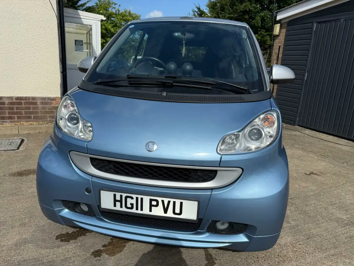 2011-smart-fortwo-10-pulse-71bhp-cabriolet-softouch-big-11
