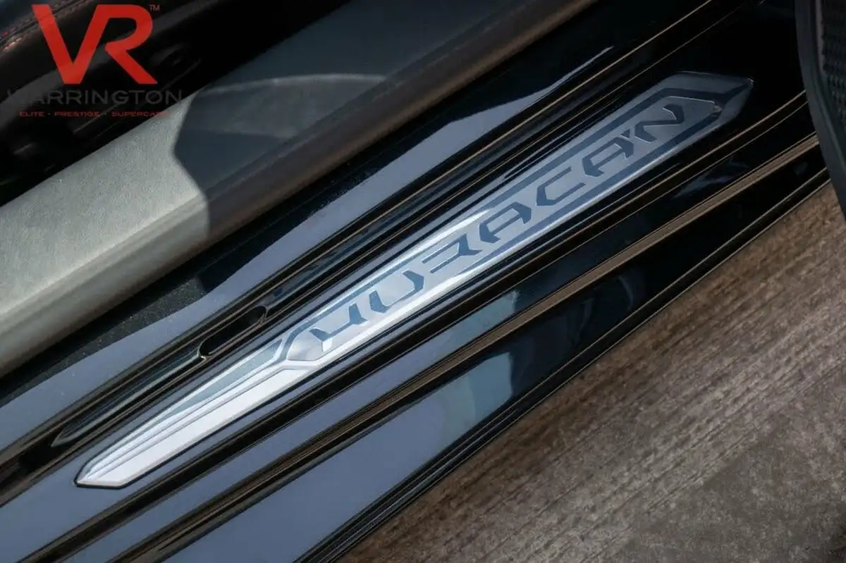 2022-lamborghini-huracan-52-evo-640ps-4wd-coupe-big-16