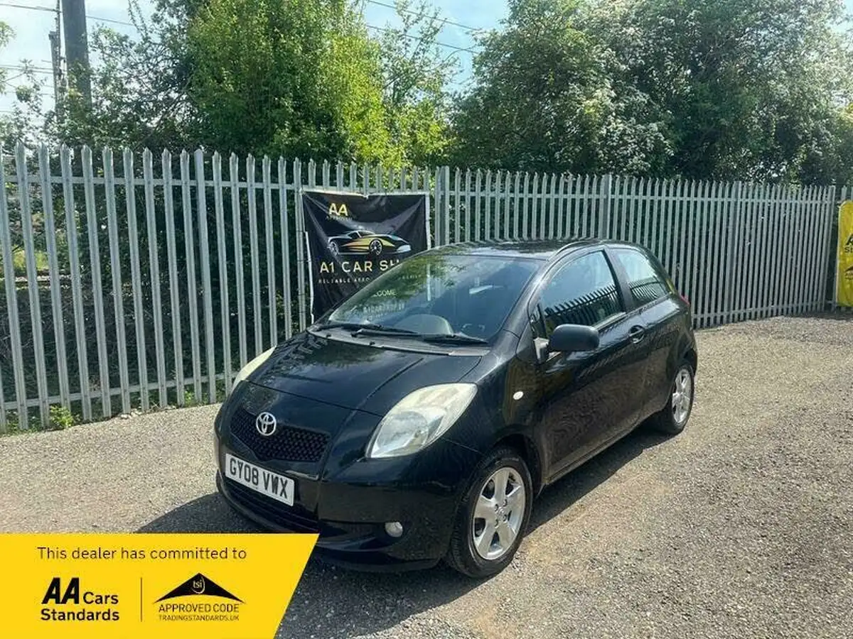 2008-toyota-yaris-13-t-spirit-3d-mmt-big-3