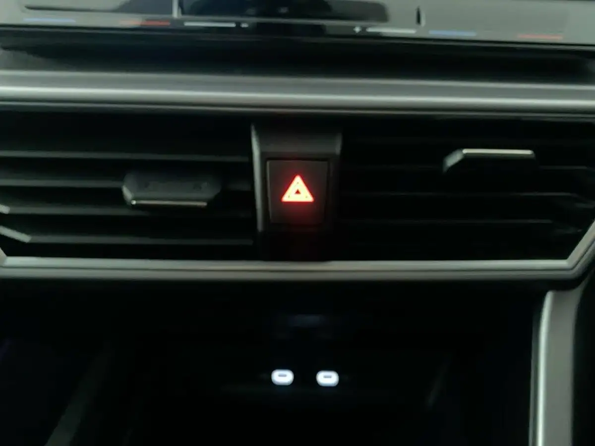2021-seat-leon-15-tsi-evo-fr-130ps-hatchback-big-26