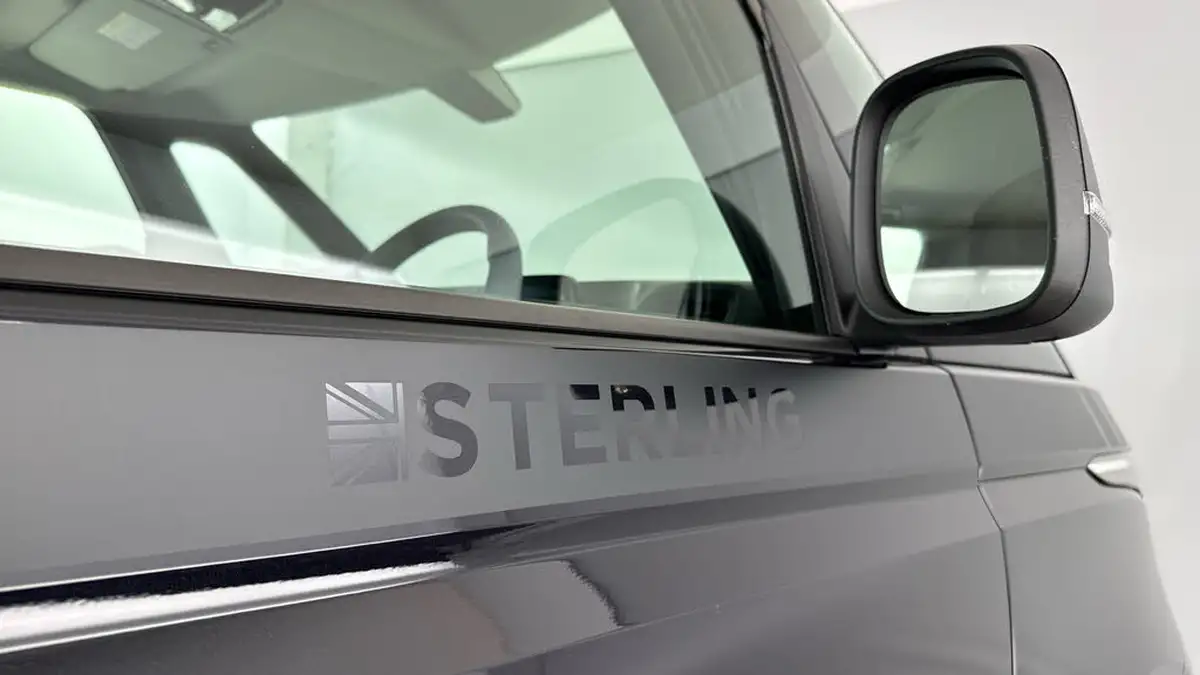 2025-volkswagen-id-buzz-cargo-e-commerce-286ps-79kwh-big-29