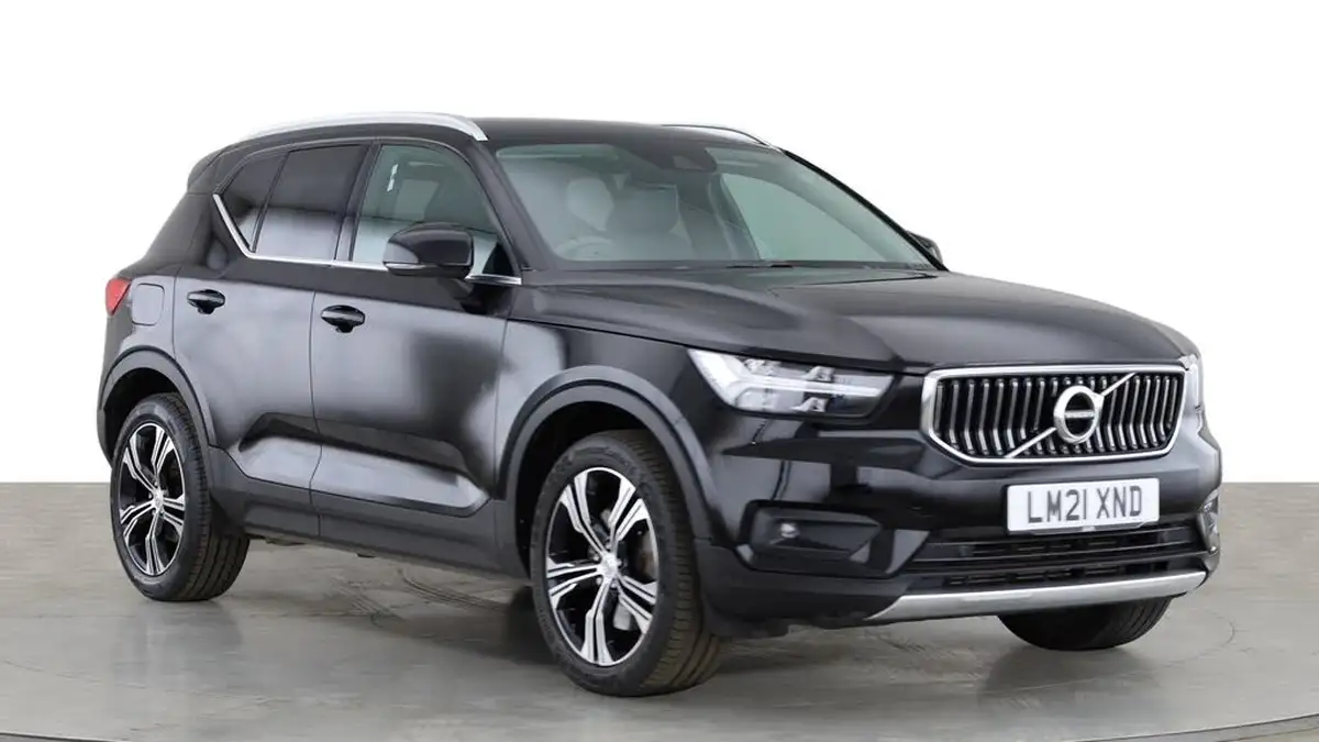 2021-volvo-xc40-15-t5-inscription-262bhp-big-0