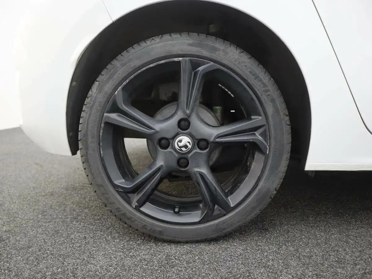 2023-vauxhall-corsa-12i-gs-big-6