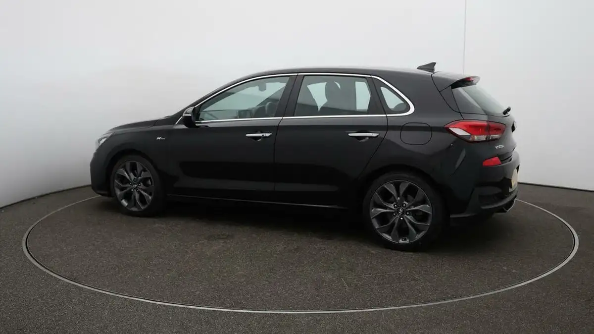 2019-hyundai-i30-14-t-gdi-n-line-hatchback-big-49