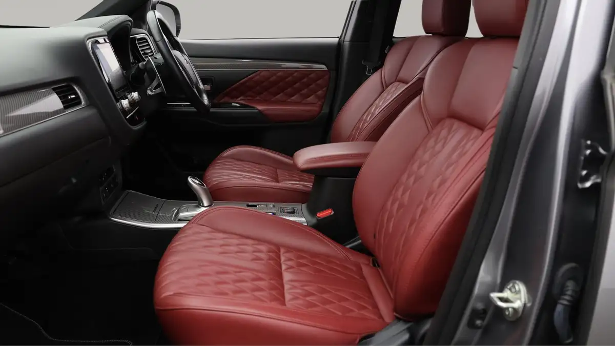 2021-mitsubishi-outlander-24-dynamic-phev-big-13
