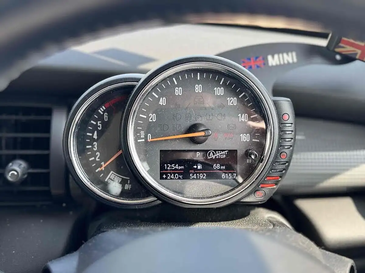 2015-mini-cooper-15-cooper-5d-auto-big-10