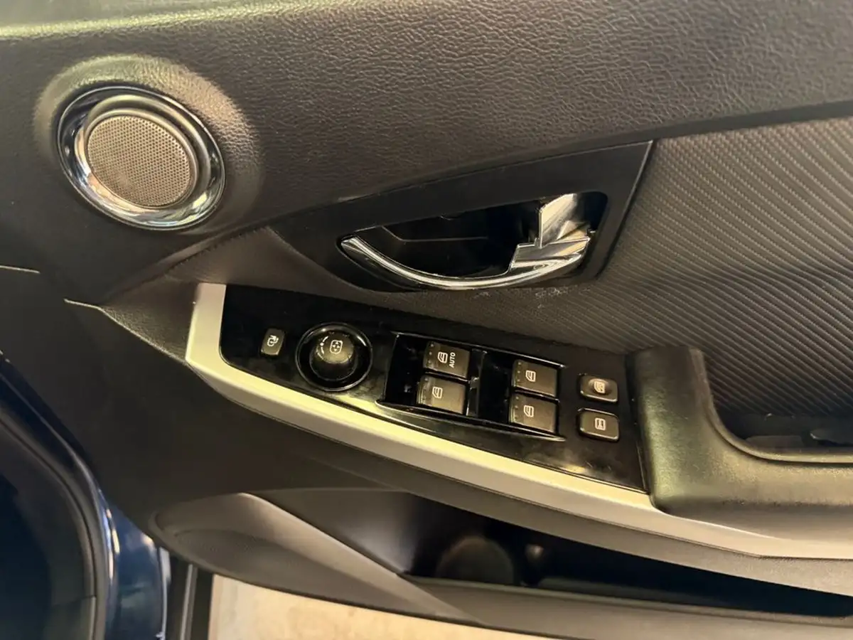 2019-kgm-ssangyong-korando-22td-ultimate-big-44