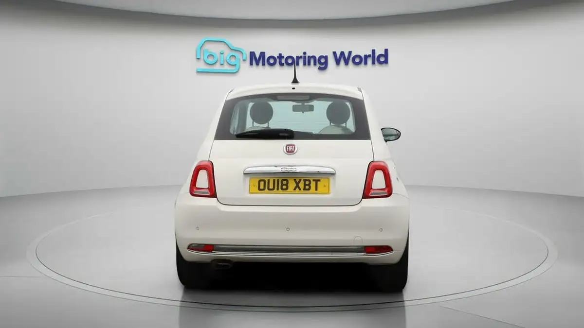2018-fiat-500-12-lounge-big-5