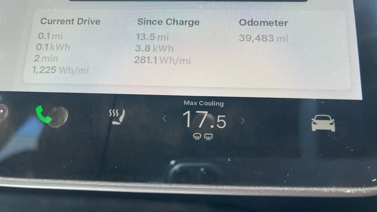 2021-tesla-model-3-e-long-range-4x4-big-12