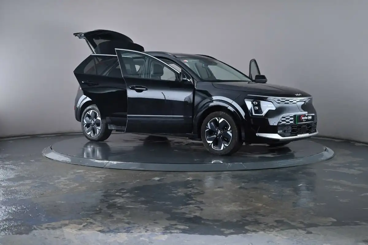 2023-kia-niro-ev-e-4-big-38