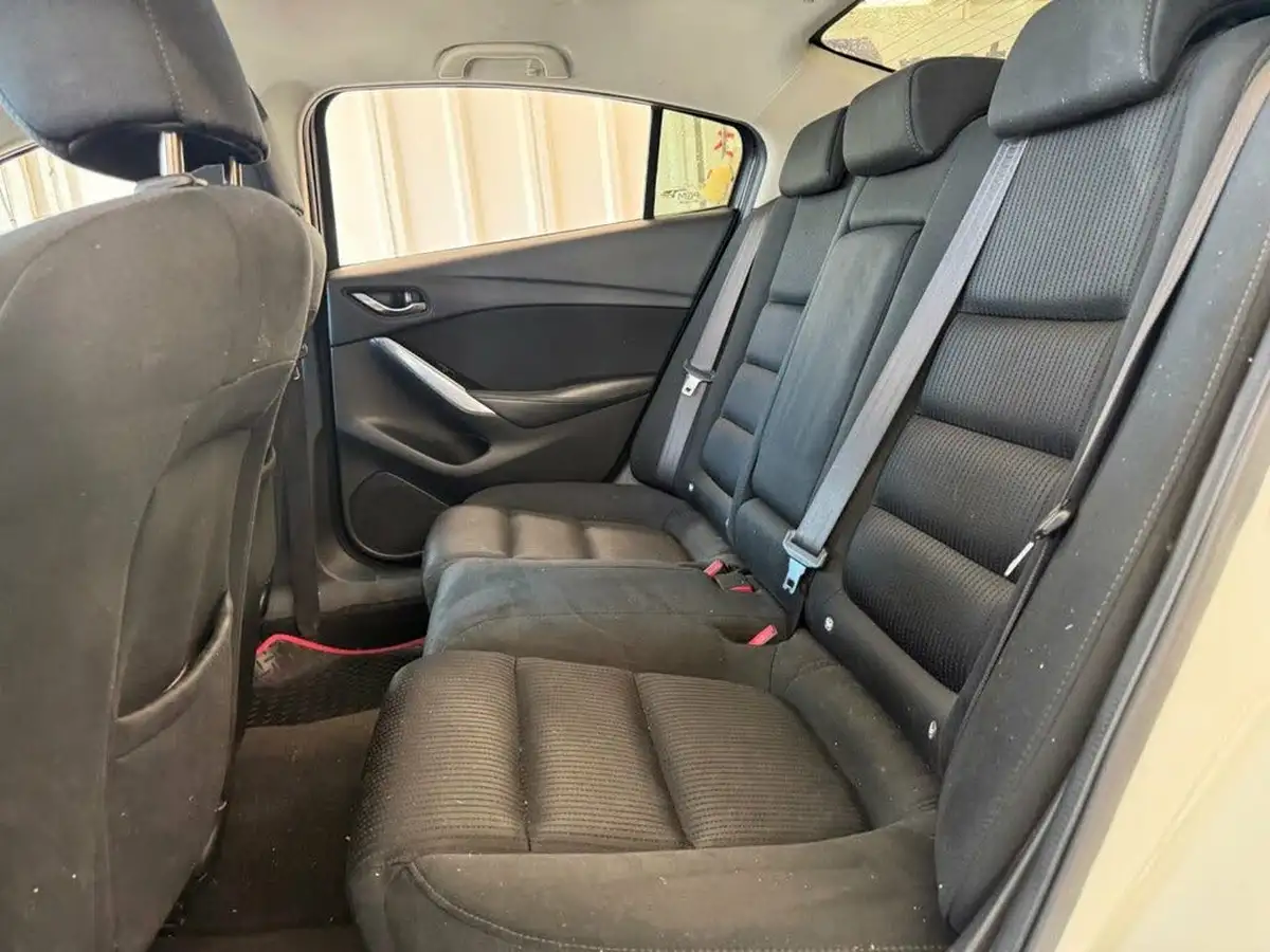 2017-mazda-mazda6-20-se-nav-big-15