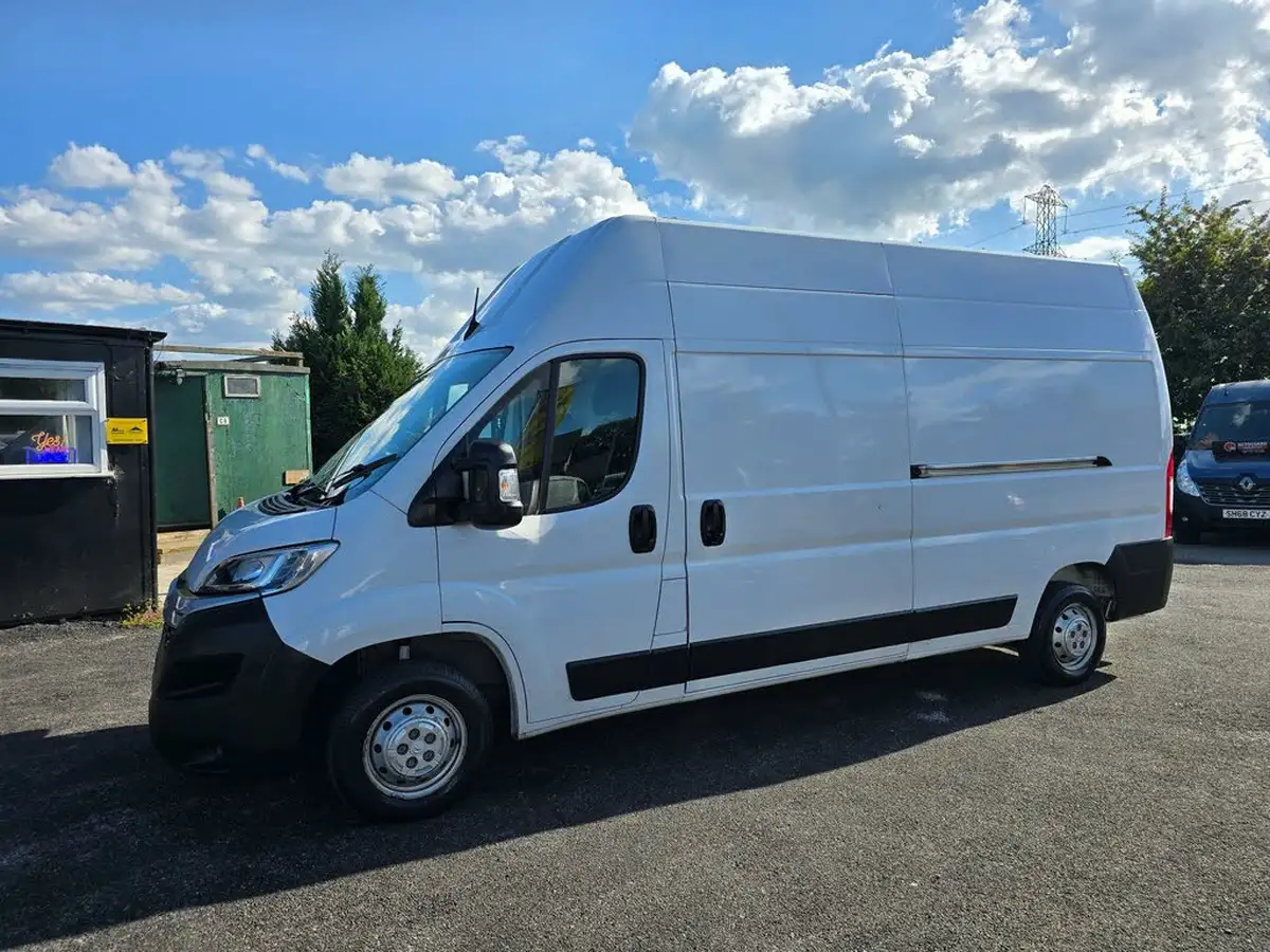 2023-citroen-relay-22bluehdi-35-l3h3-enterprise-140eu6dss-2179cc-big-10