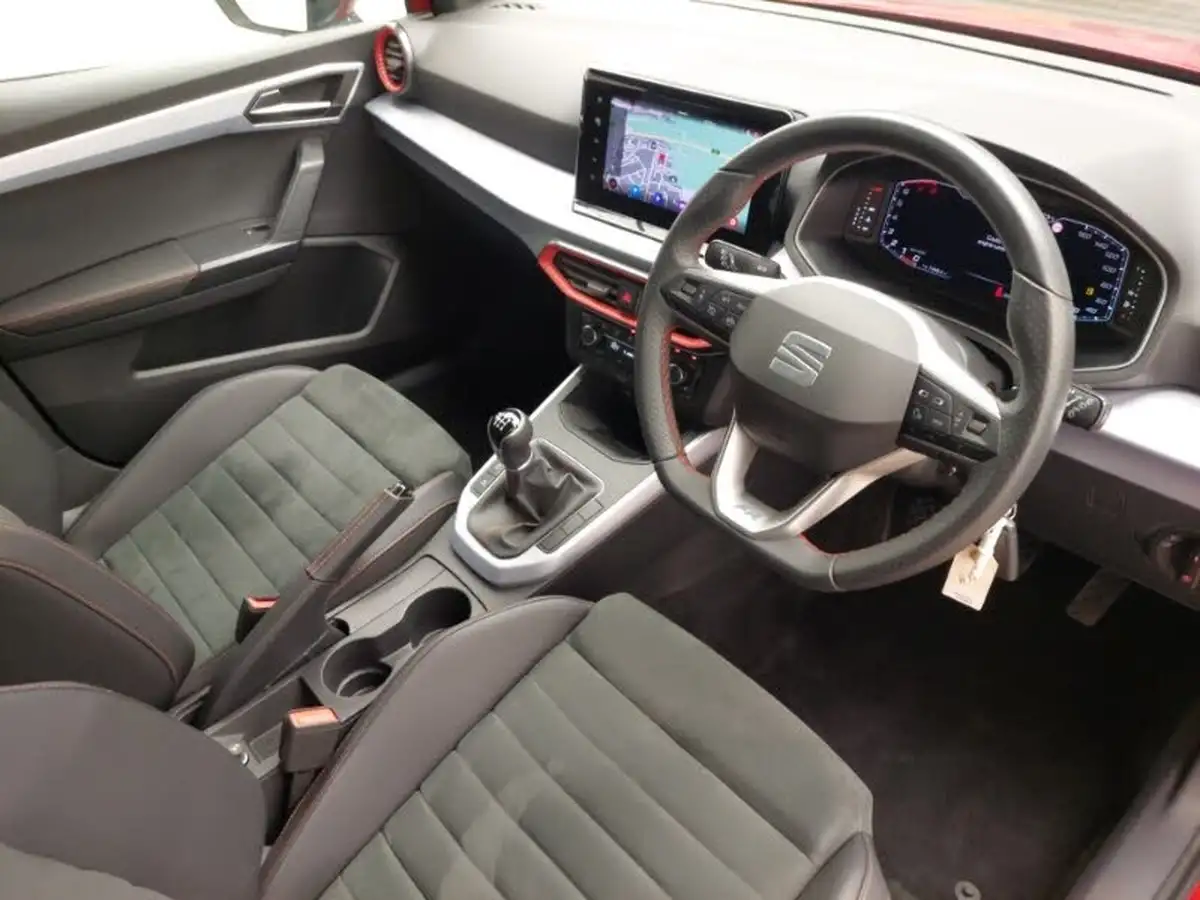 2024-seat-arona-10-tsi-fr-sport-115ps-big-12