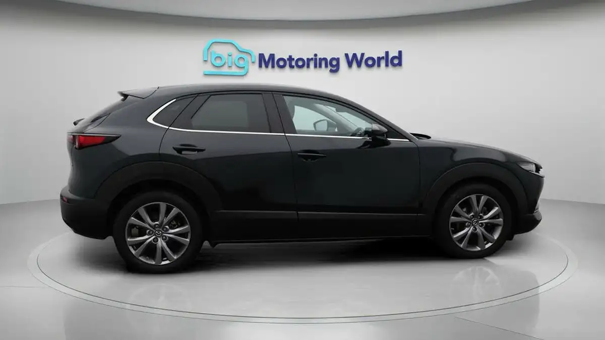 2021-mazda-cx-30-20-e-skyactiv-g-sport-lux-big-8
