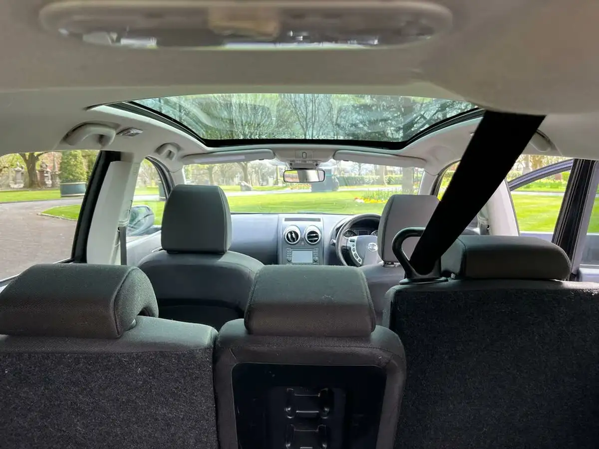 2011-nissan-qashqai2-15td-n-tec-big-18